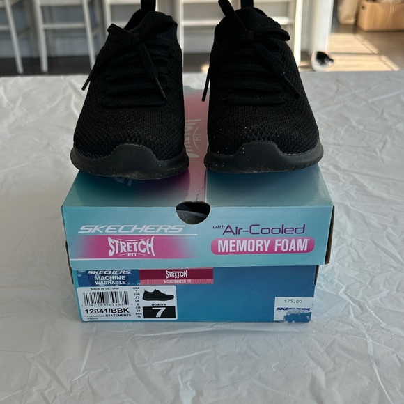 Skechers Shoes - Skechers Black Stretch Fit Sneakers